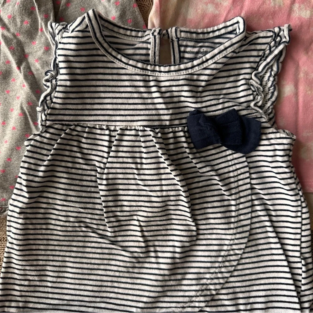 EUC Carter’s 4pc Baby Girl Tops Bundle, Pinks & Neutrals, 18 Months